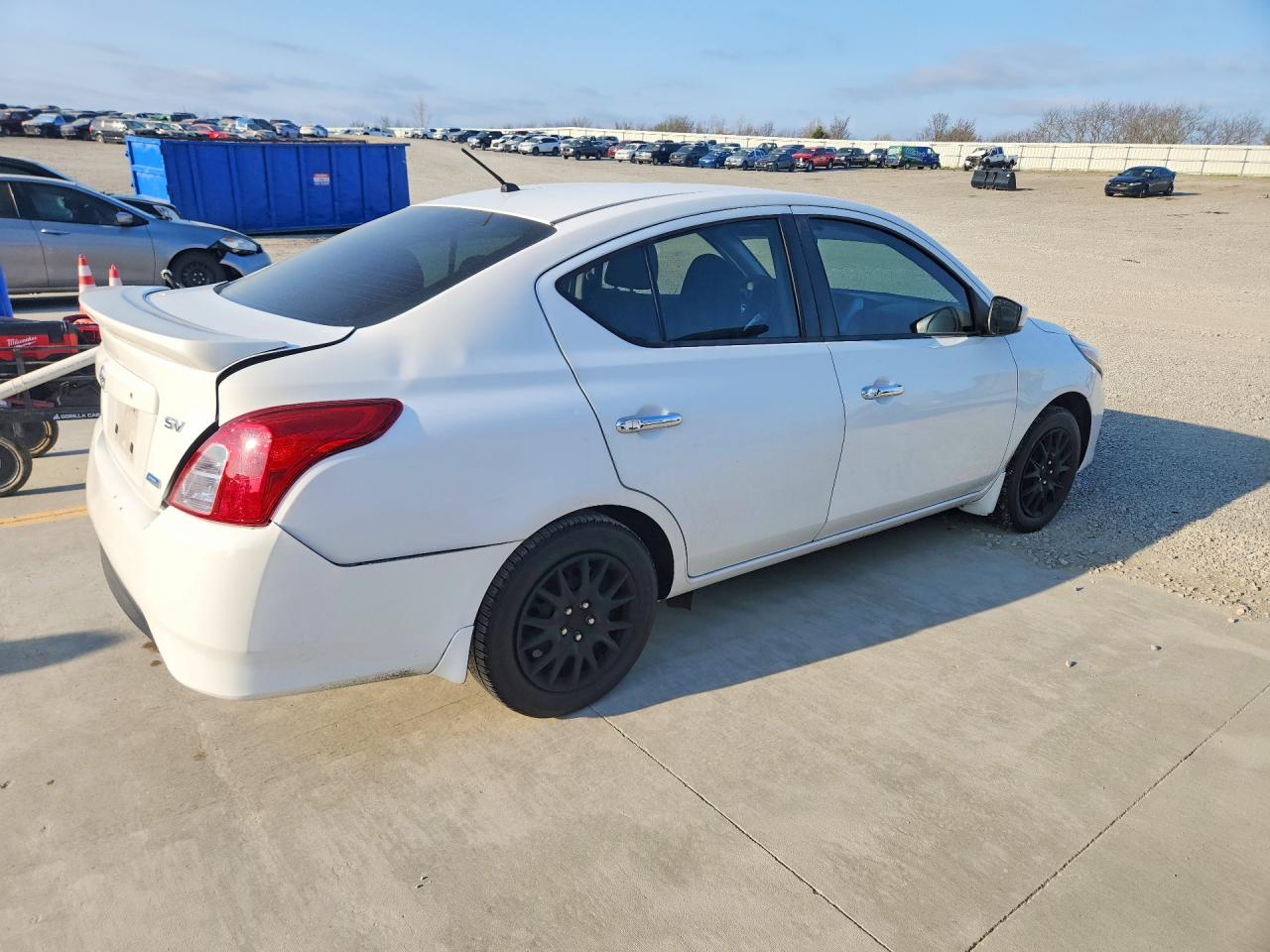 Nissan Versa 1.6 Sv