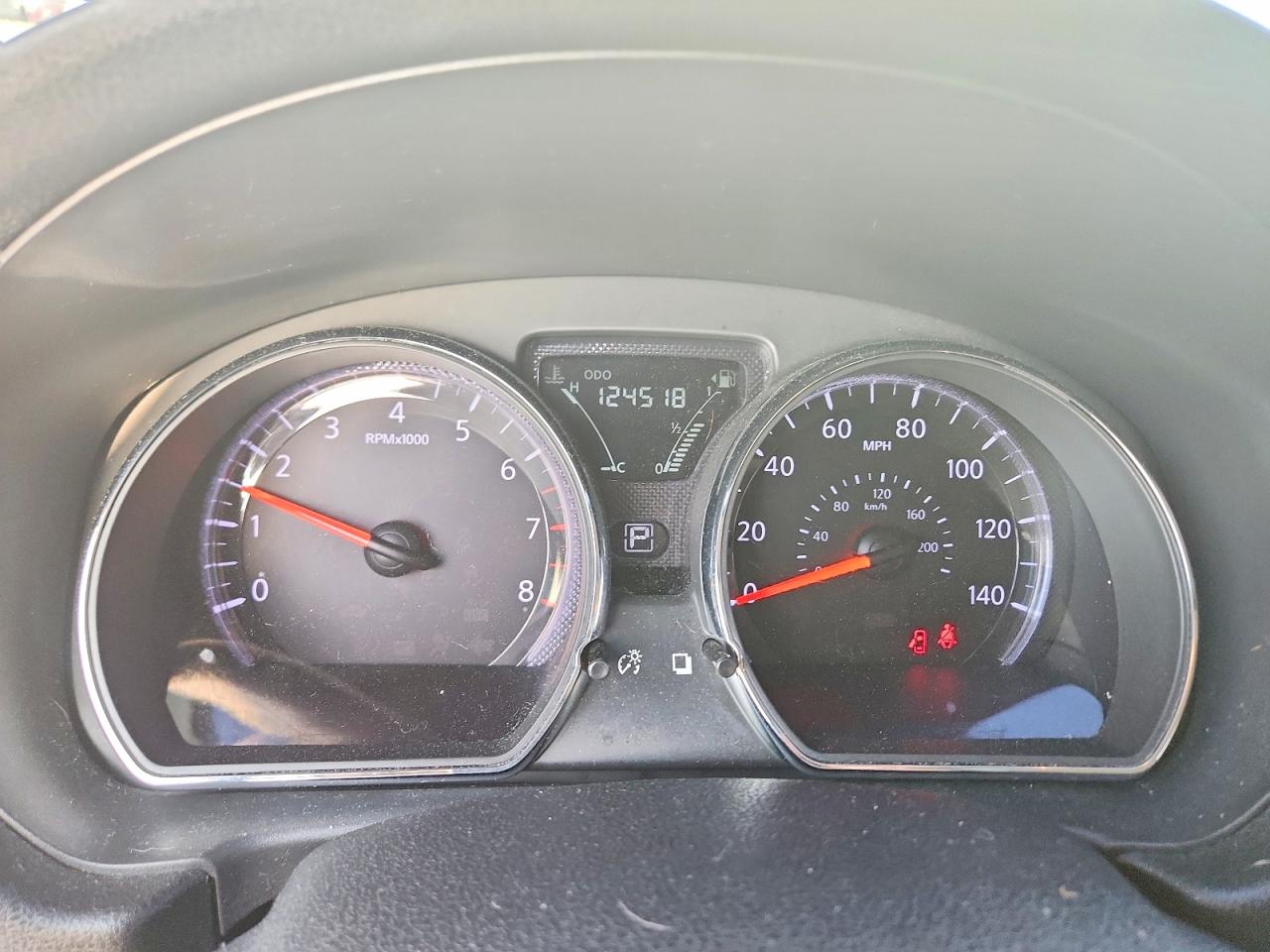 Nissan Versa 1.6 Sv