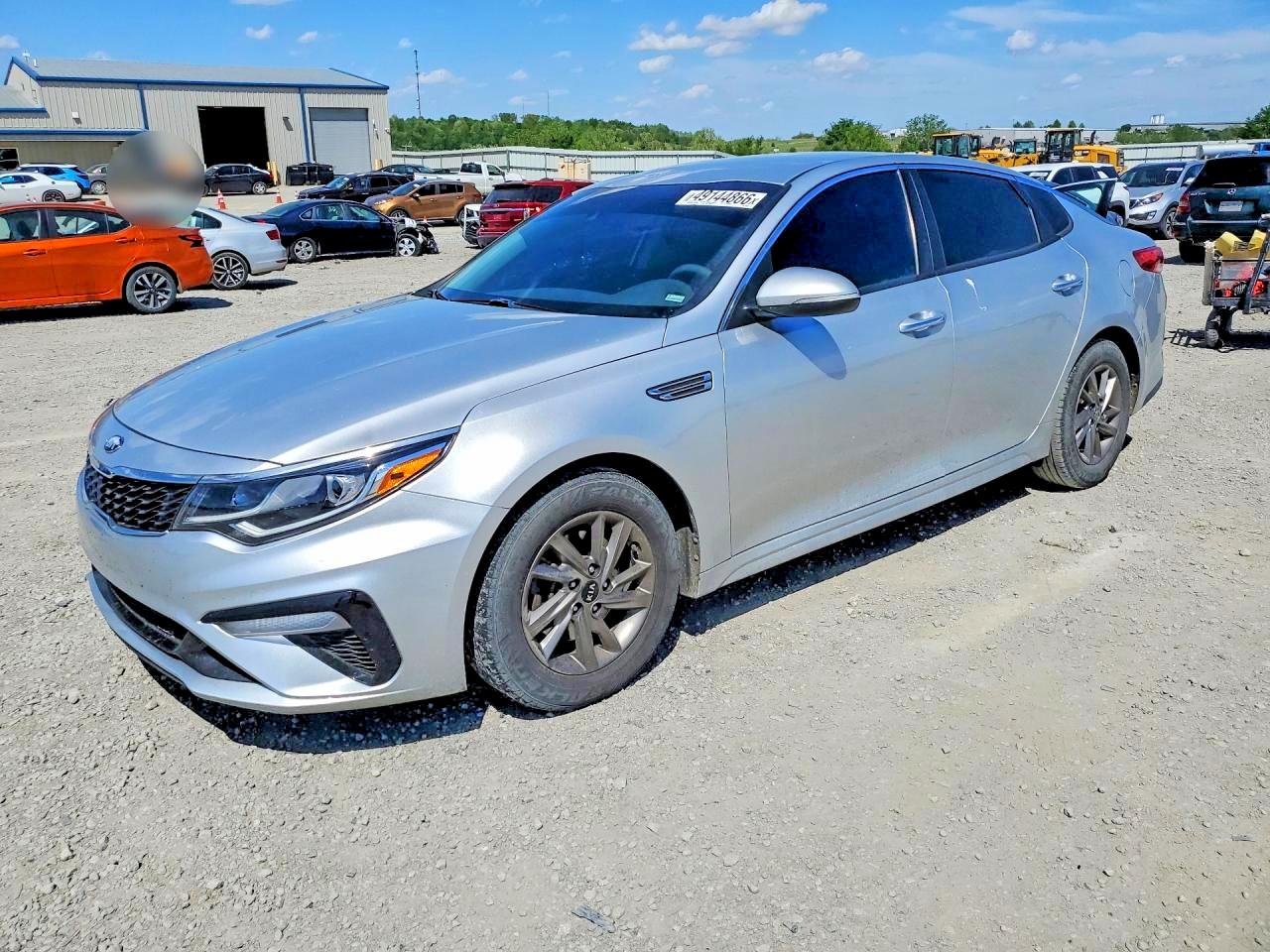 Salvage Kia Optima Image