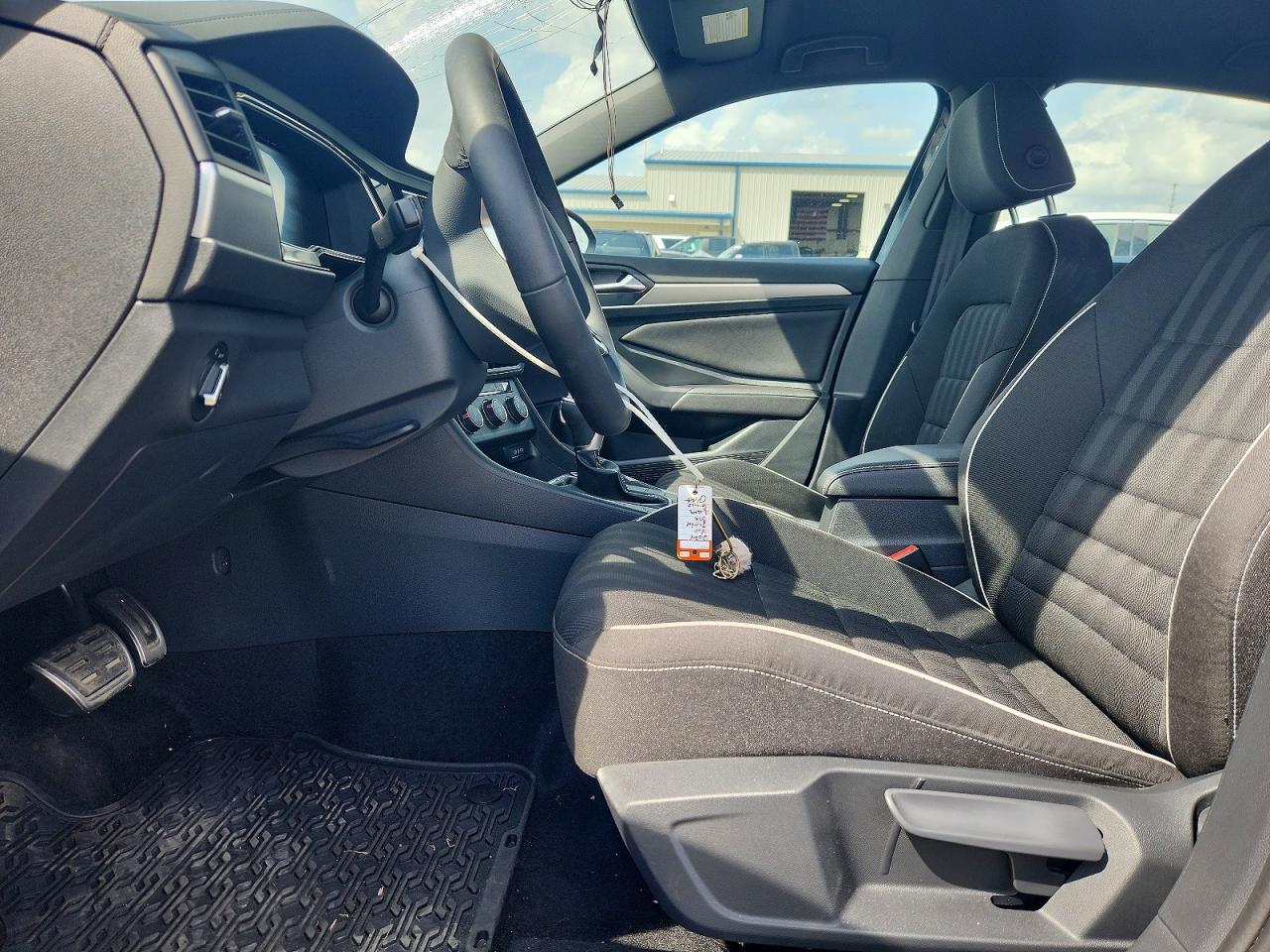 Volkswagen Jetta Sport