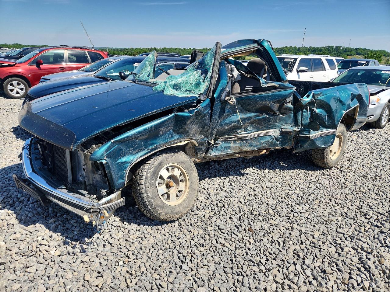 Salvage Chevrolet Gmt Image