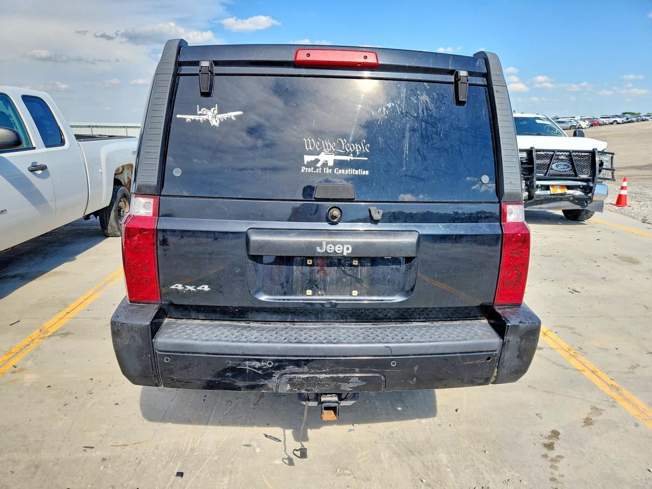 Jeep Commander Sport