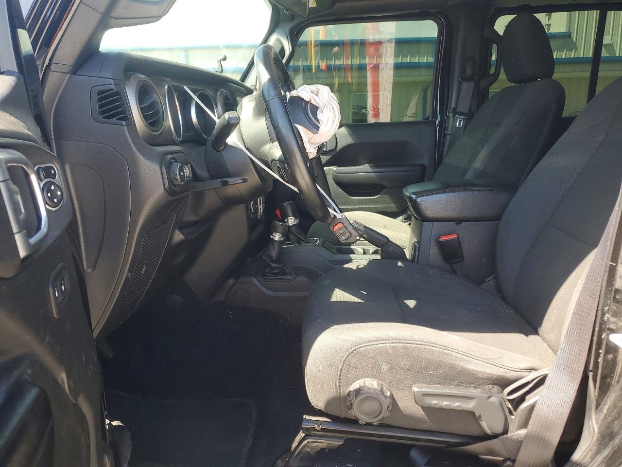 Jeep Wrangler Sport