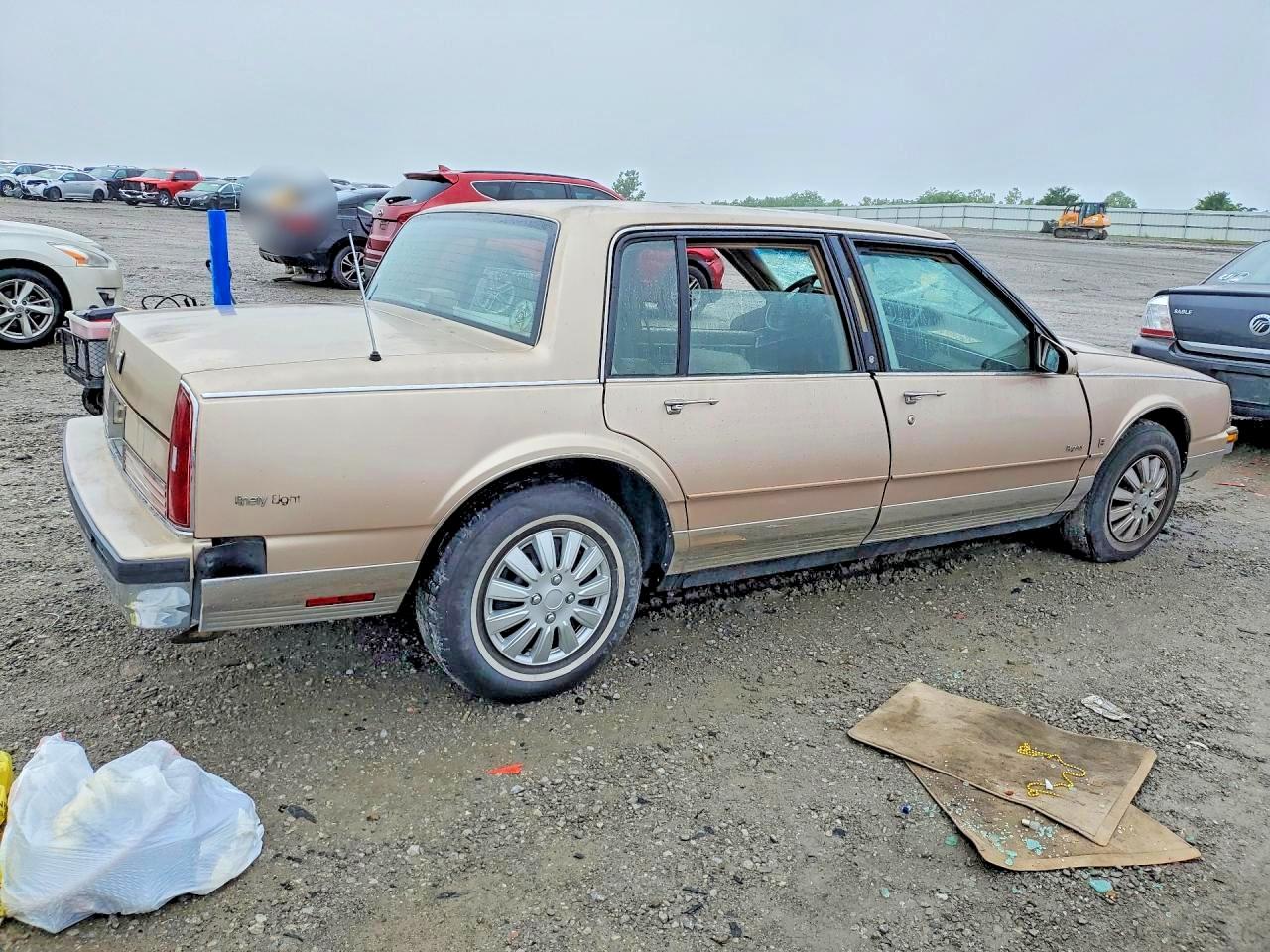 Oldsmobile 98 Regency Brougham