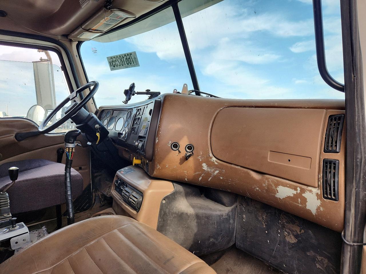 Mack 700 Cv700