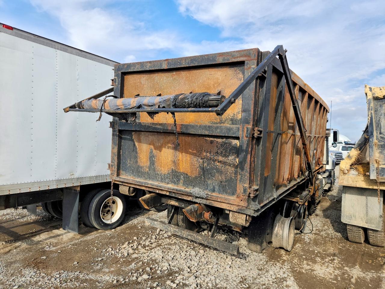 Mack 700 Cv700