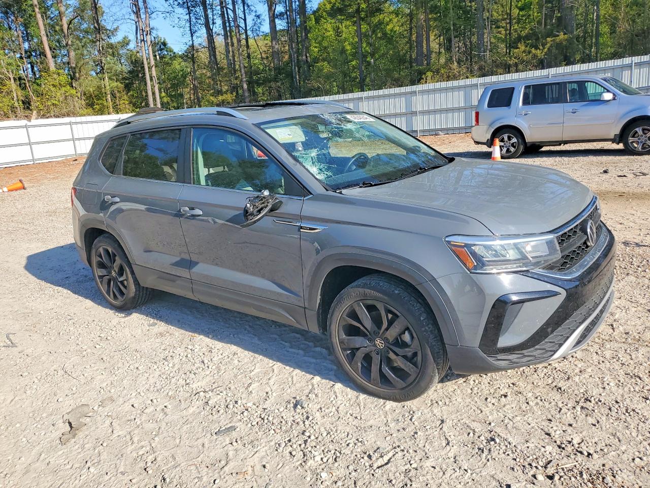 Volkswagen Taos Se Iq Drive