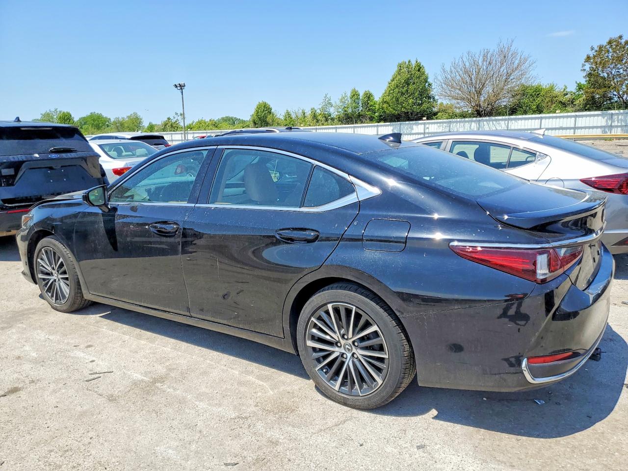 Lexus Es Base