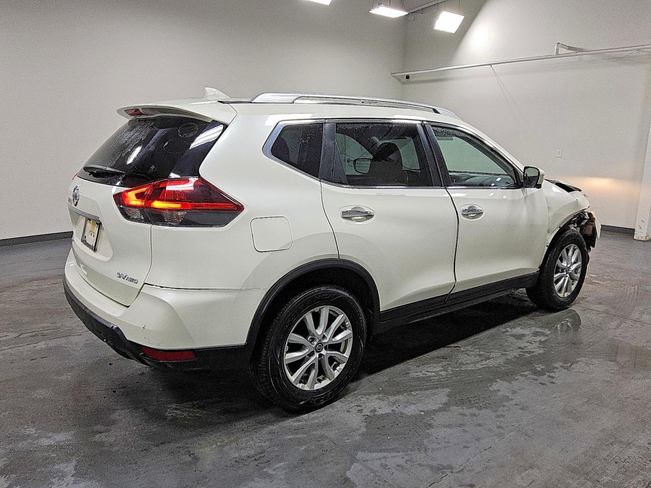 Nissan Rogue Sv