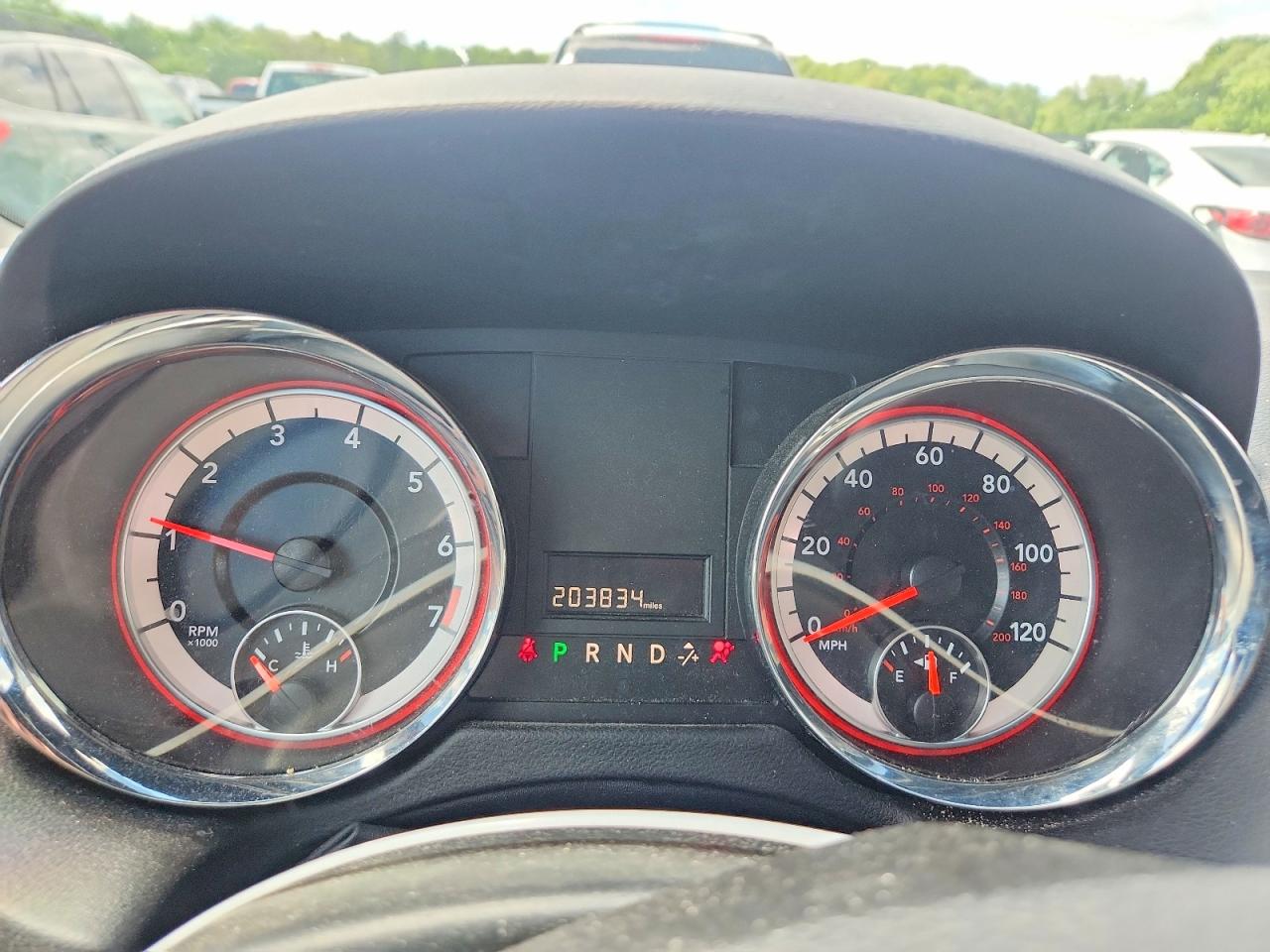 Dodge Caravan Sxt