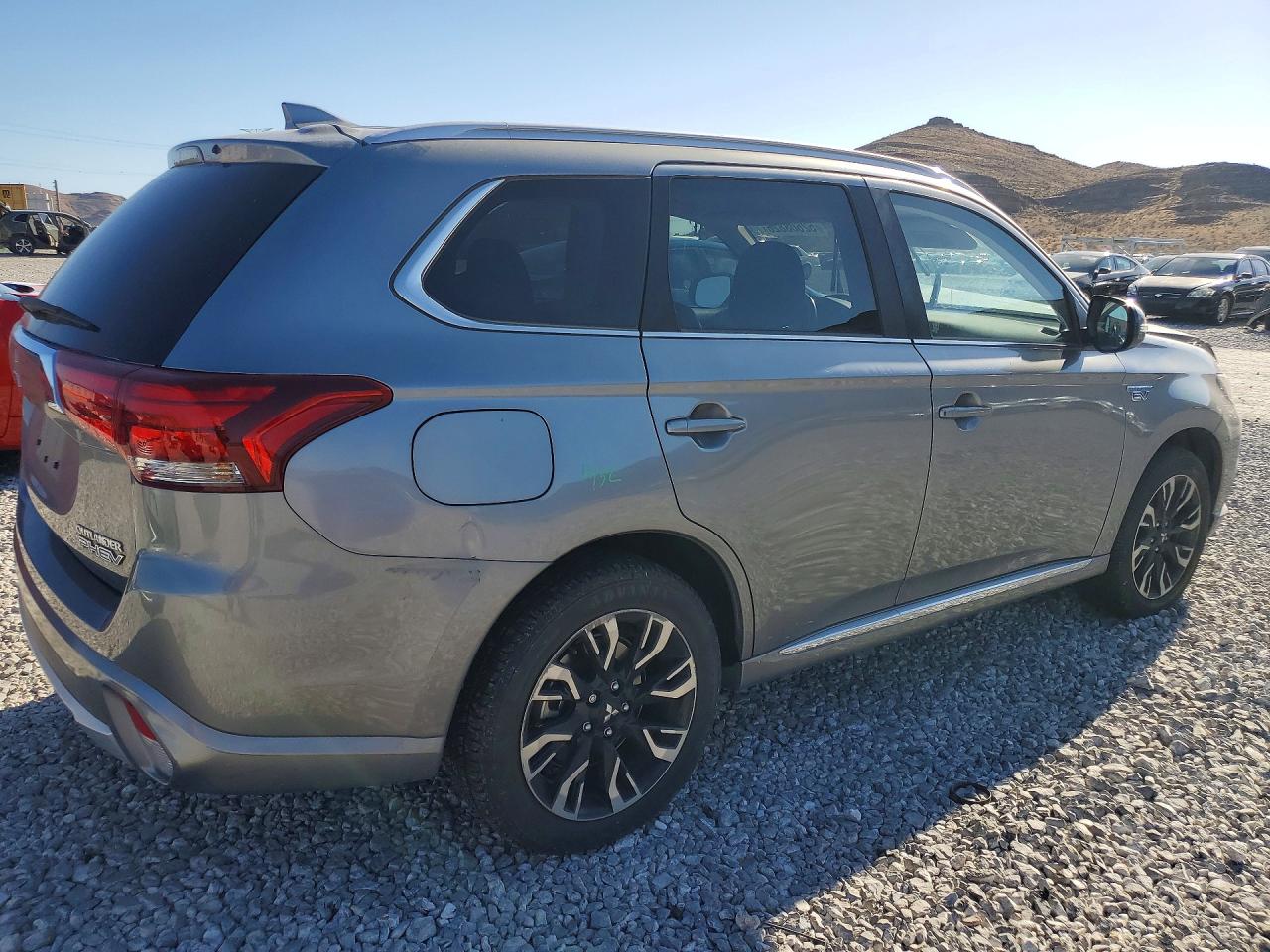 Mitsubishi Outlander Se