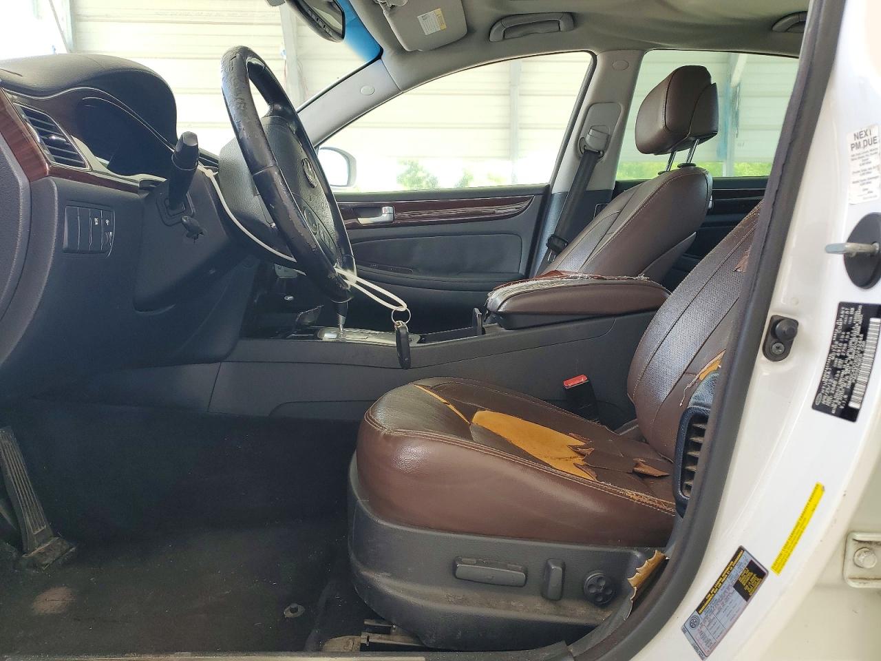 Hyundai Genesis 3.8l