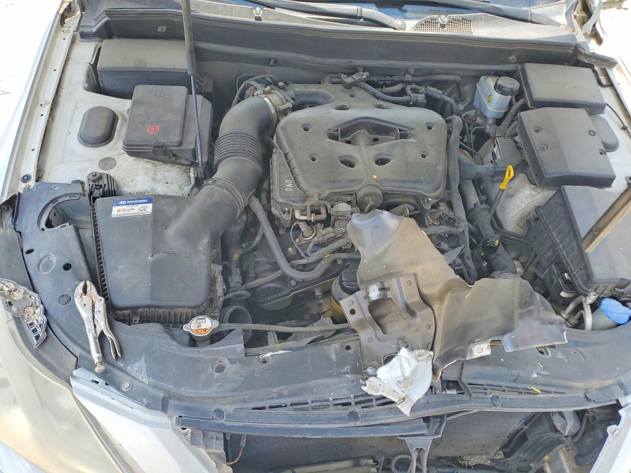 Hyundai Genesis 3.8l