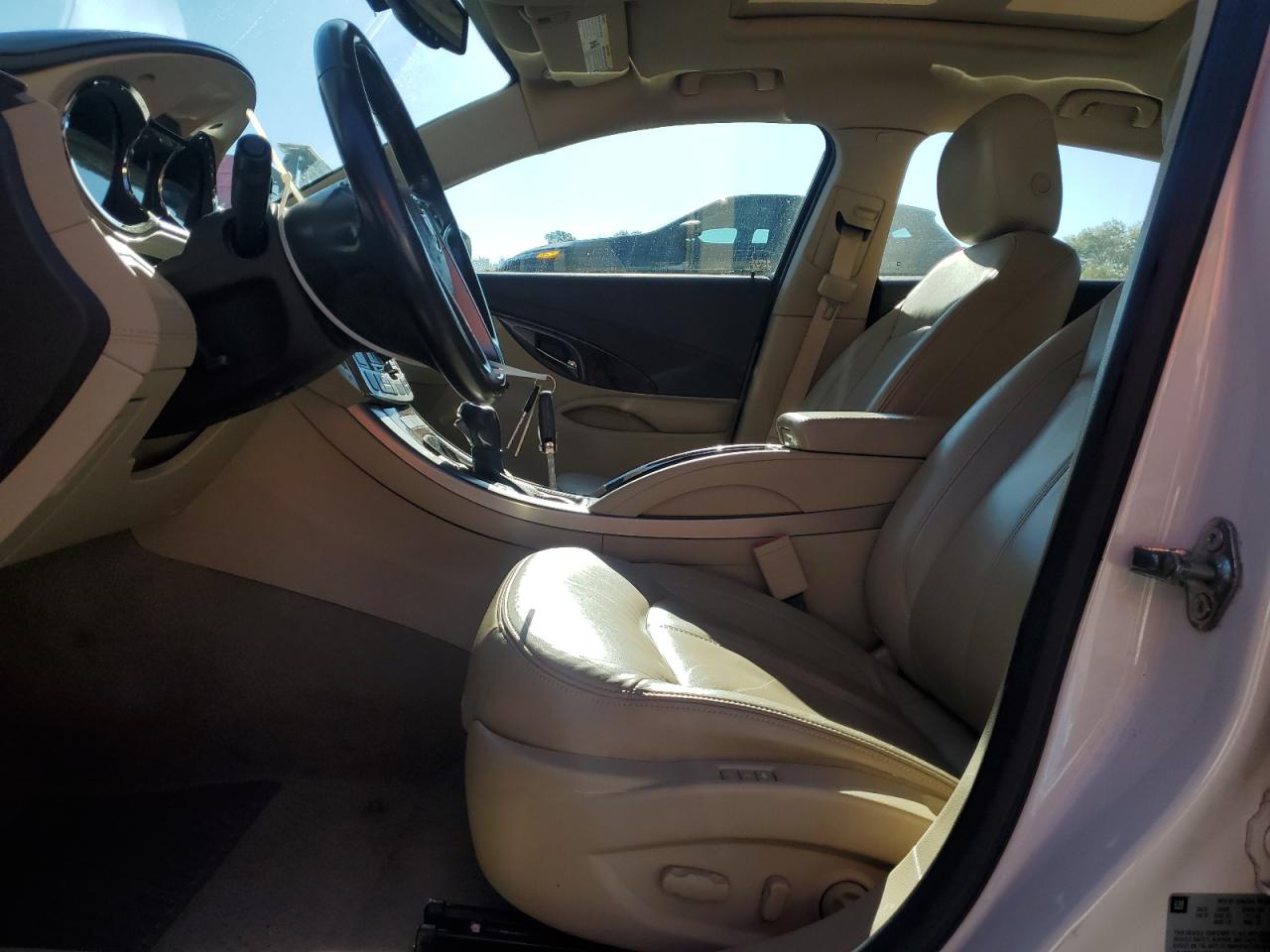Buick LaCrosse Premium