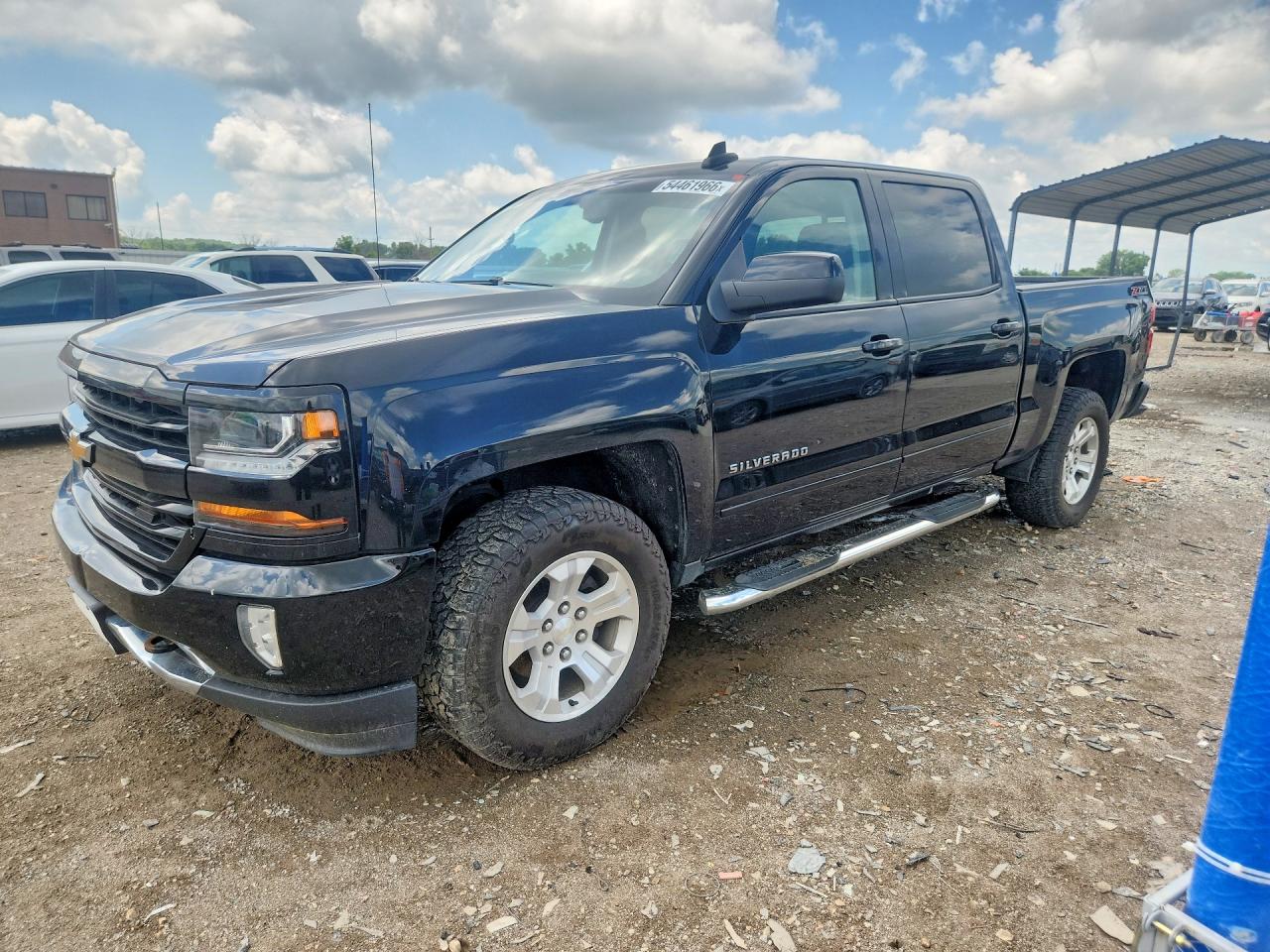 Salvage Chevrolet Silverado Image