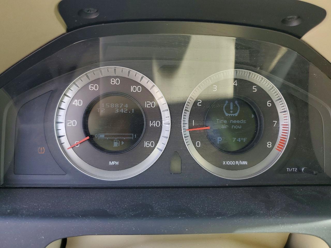Volvo XC70 3.2