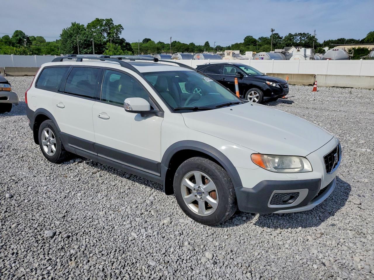 Volvo XC70 3.2