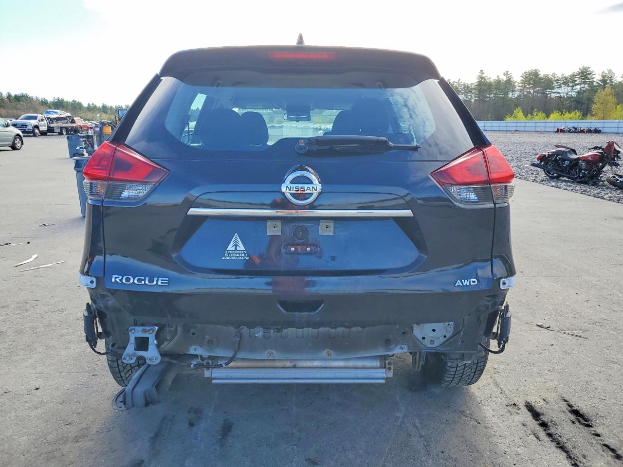 Nissan Rogue S