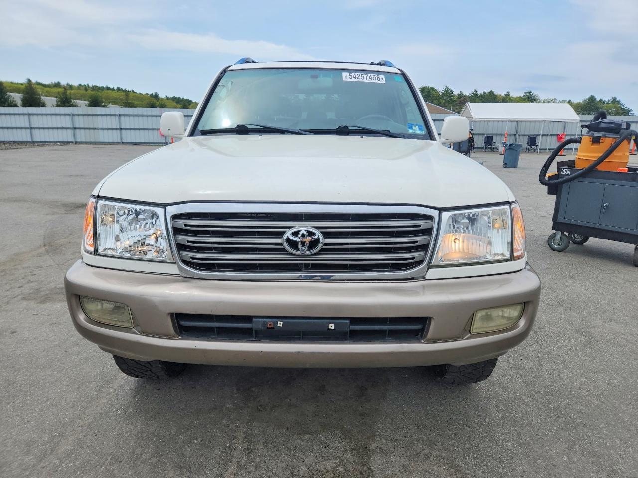 Toyota Land Cruis