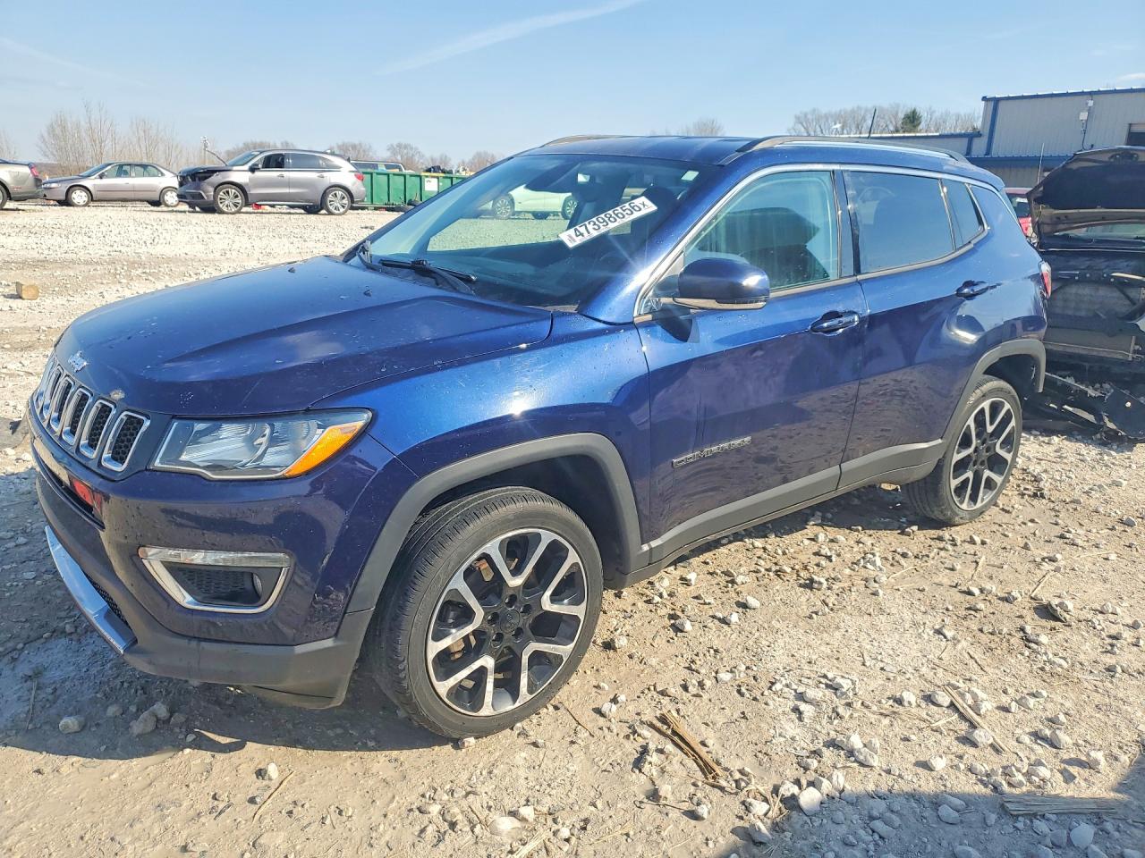 Salvage Jeep Compass Image