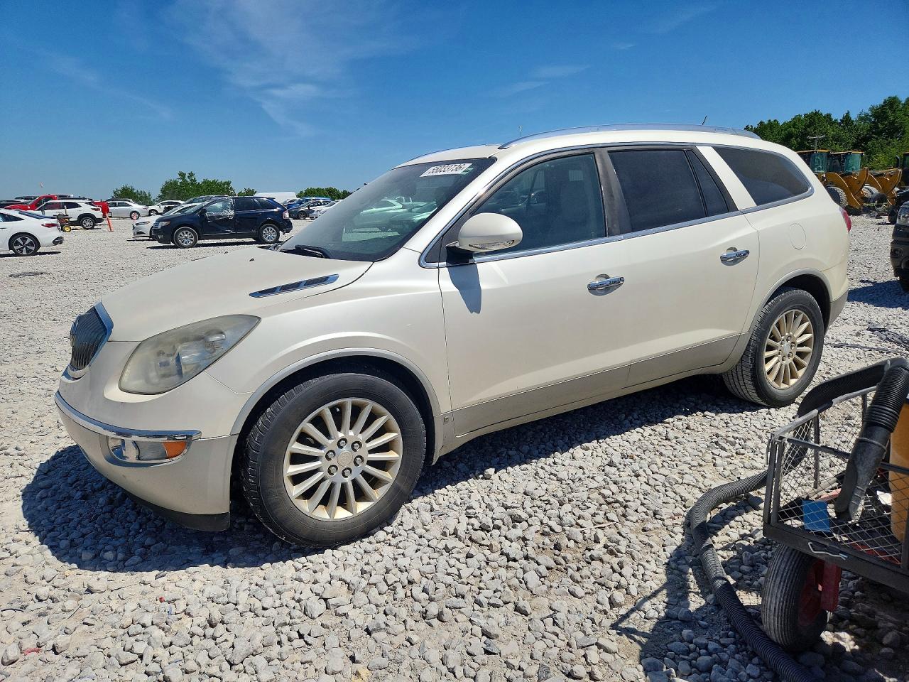Salvage Buick Enclave Image