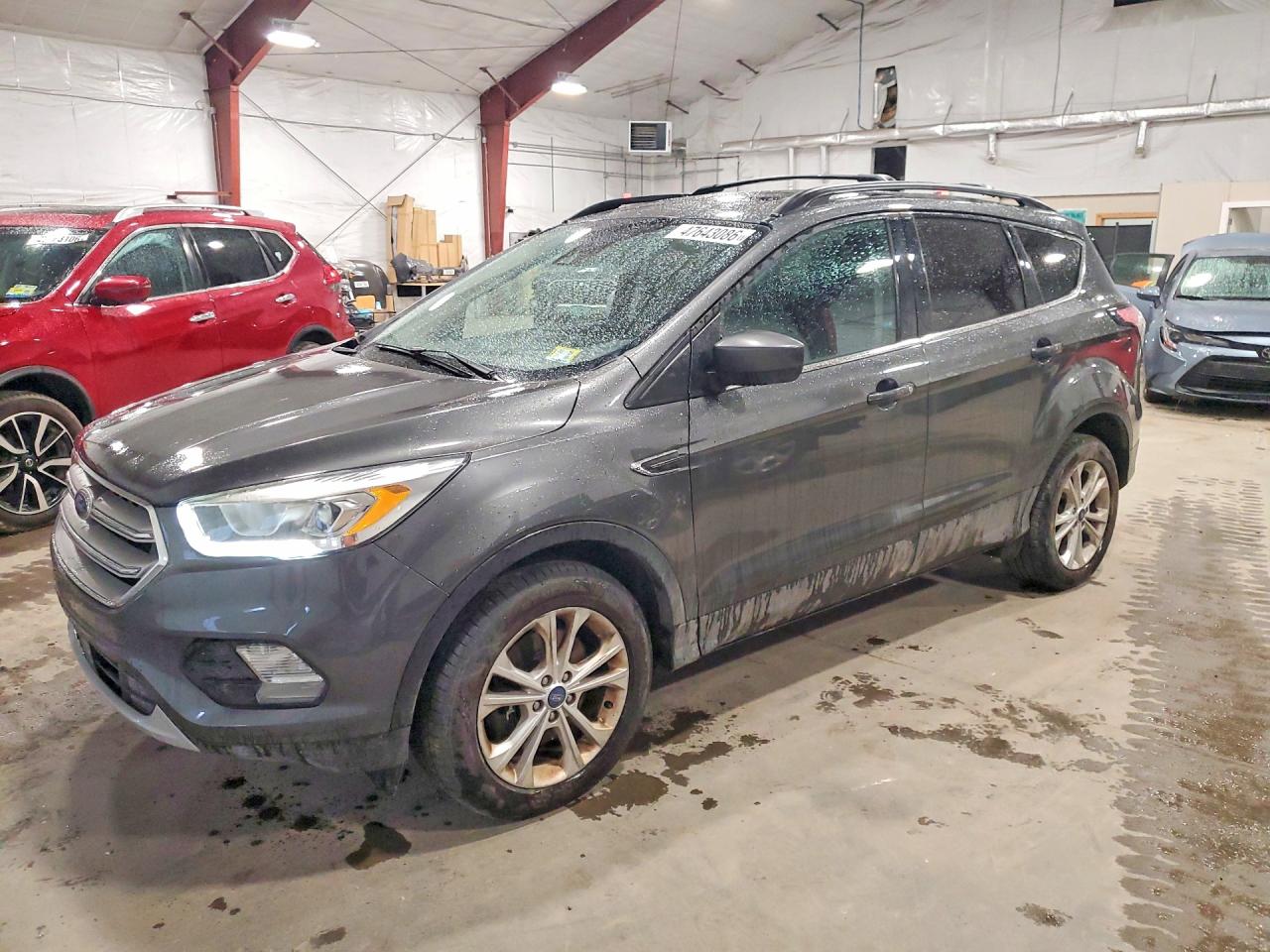 Salvage Ford Escape Image