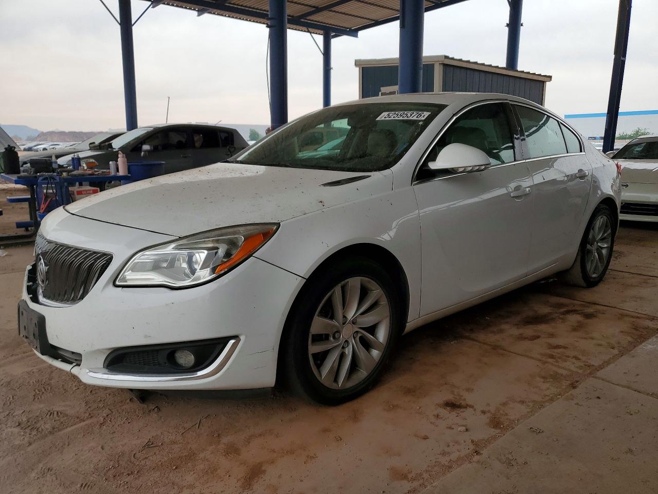 Salvage Buick Regal Image