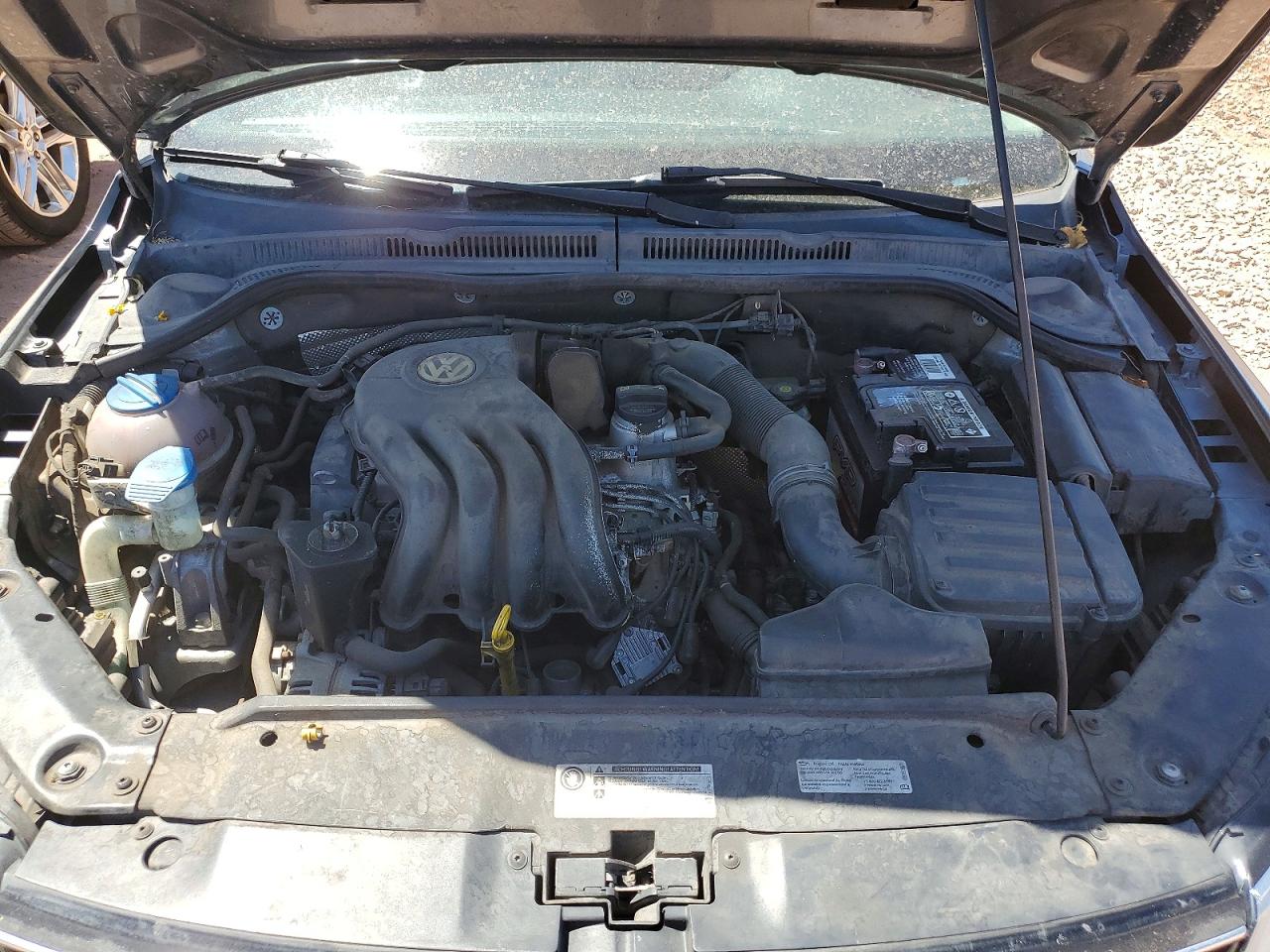 Volkswagen Jetta Base