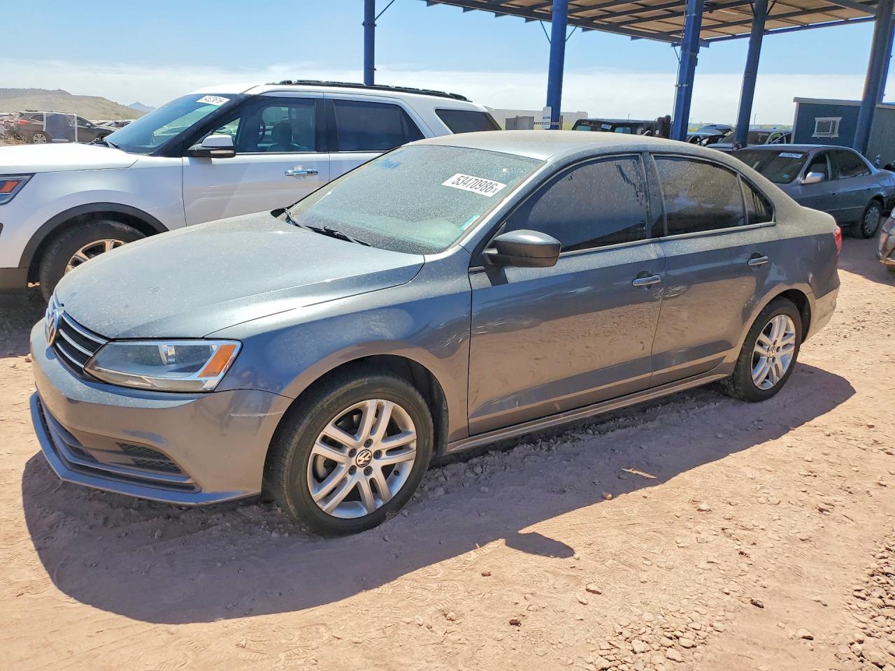 Salvage Volkswagen Jetta Image