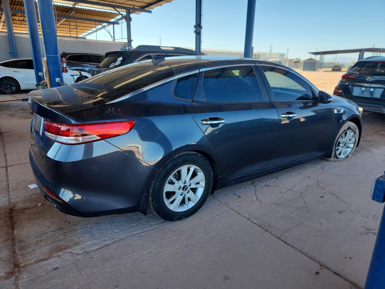 Kia Optima Lx