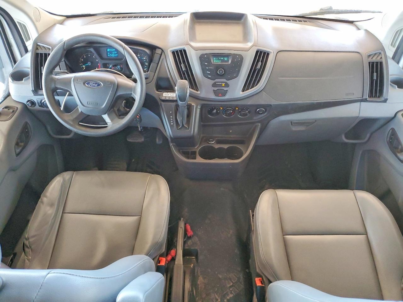 Ford Transit T-150