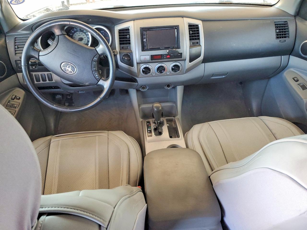 Toyota Tacoma