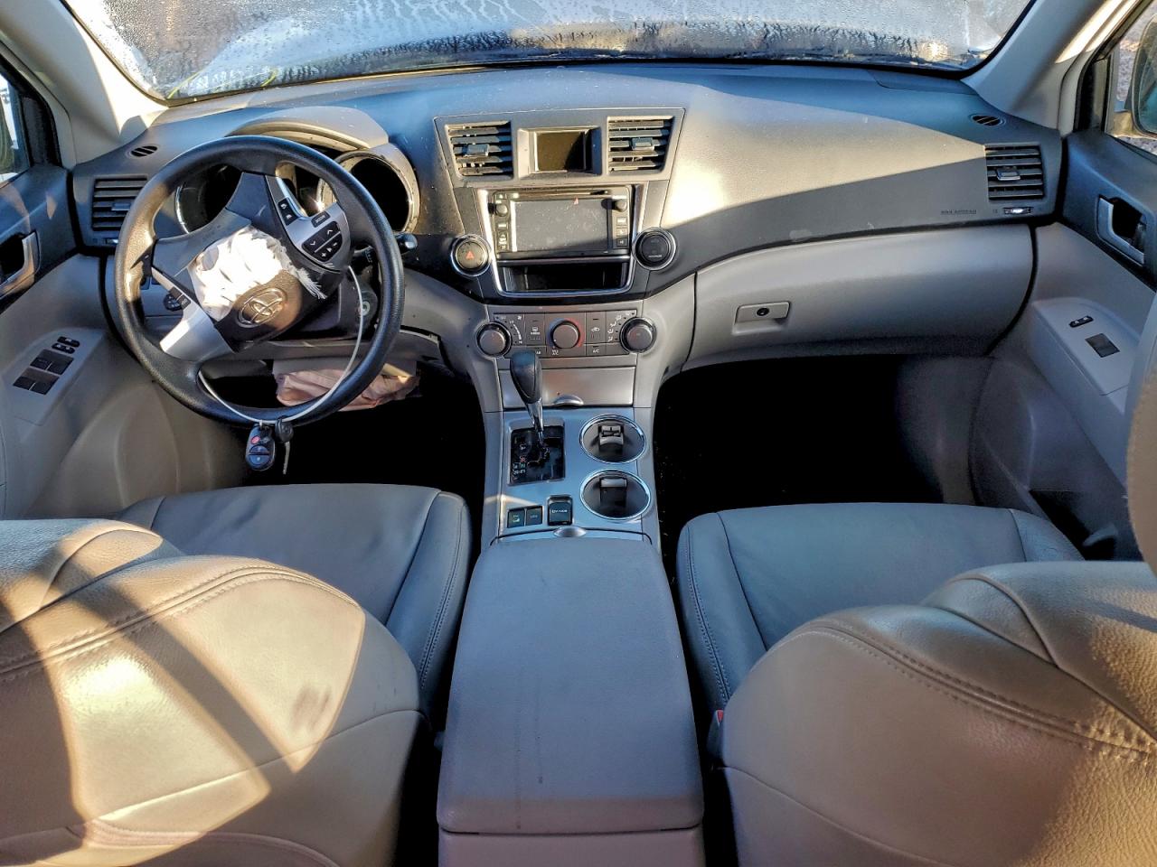 Toyota Highlander Base