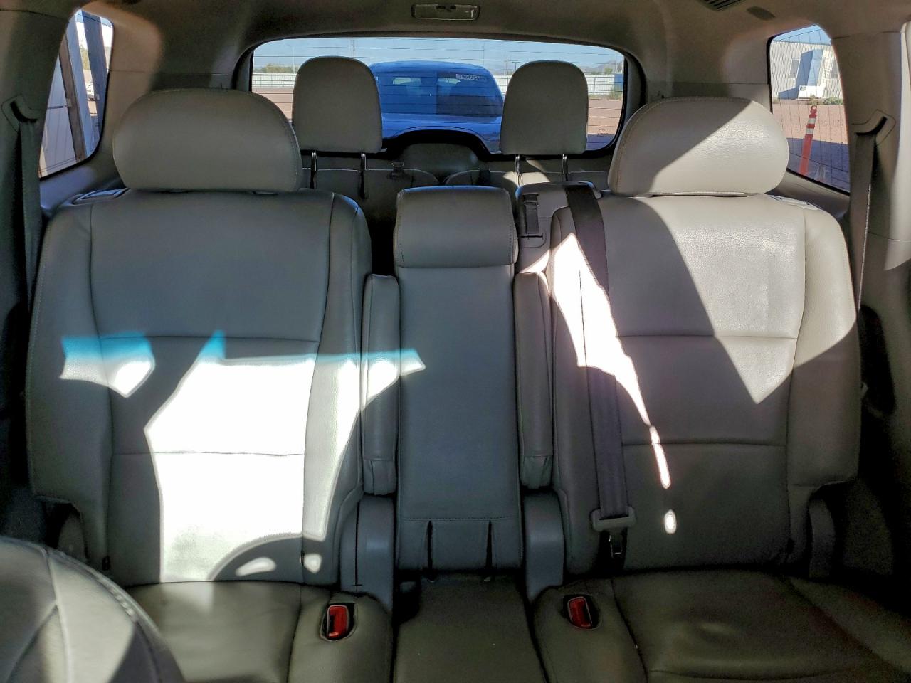Toyota Highlander Base