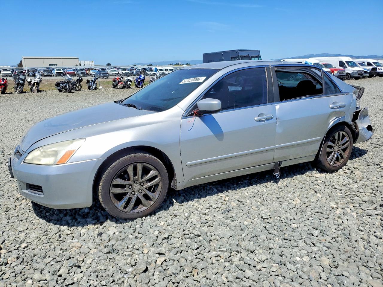 Salvage Honda Accord Image