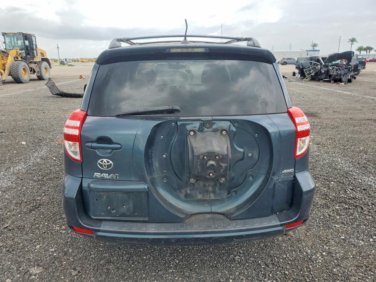 Toyota RAV4 Base