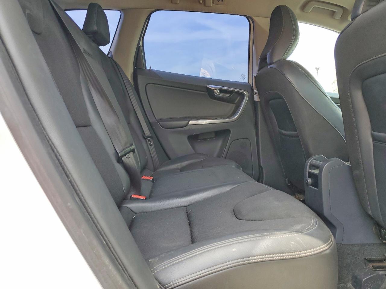 Volvo XC60 T5