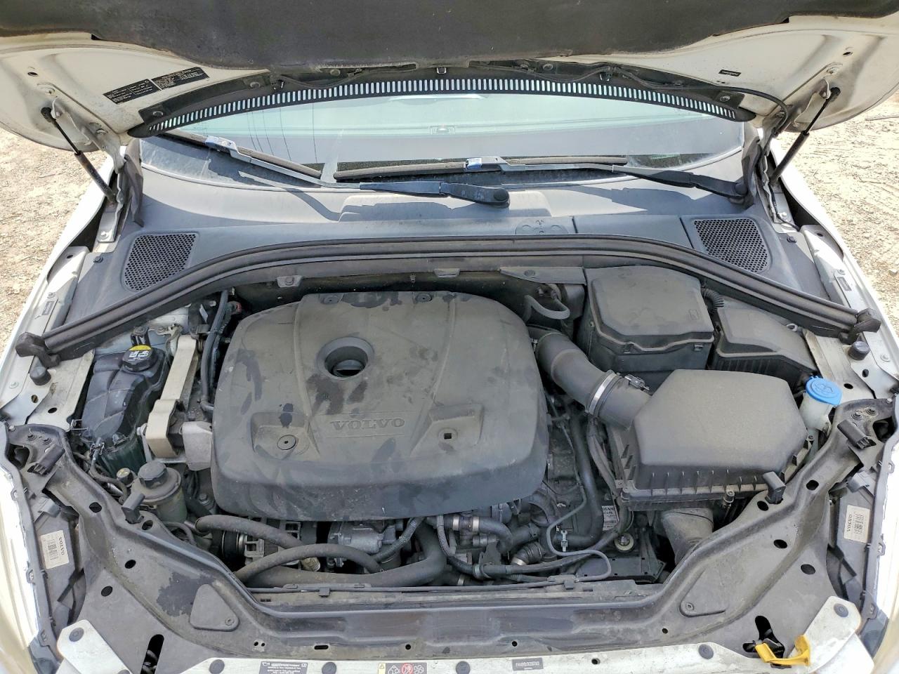 Volvo XC60 T5