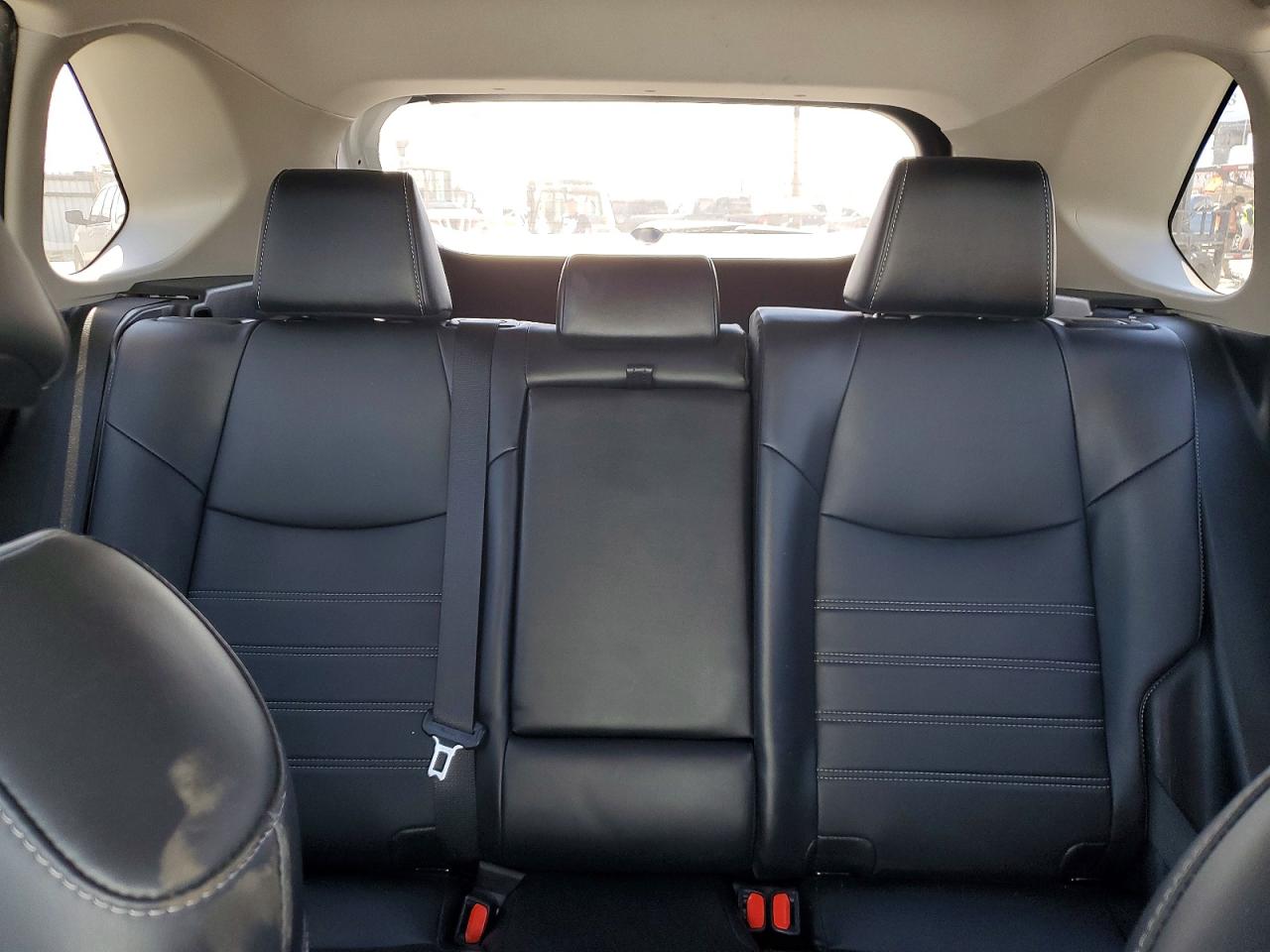 Toyota RAV4 Xle Premium