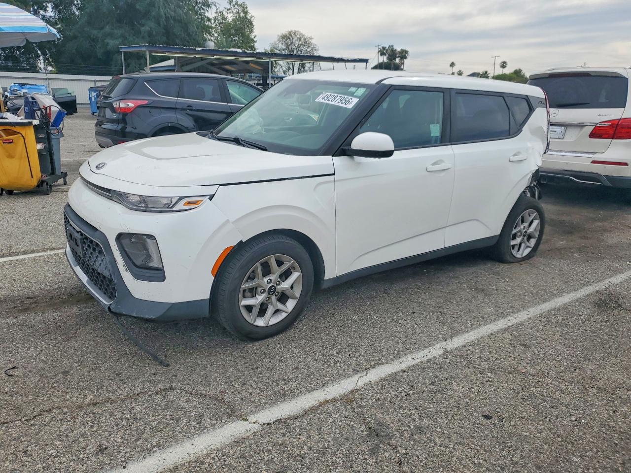 Salvage Kia Soul Image