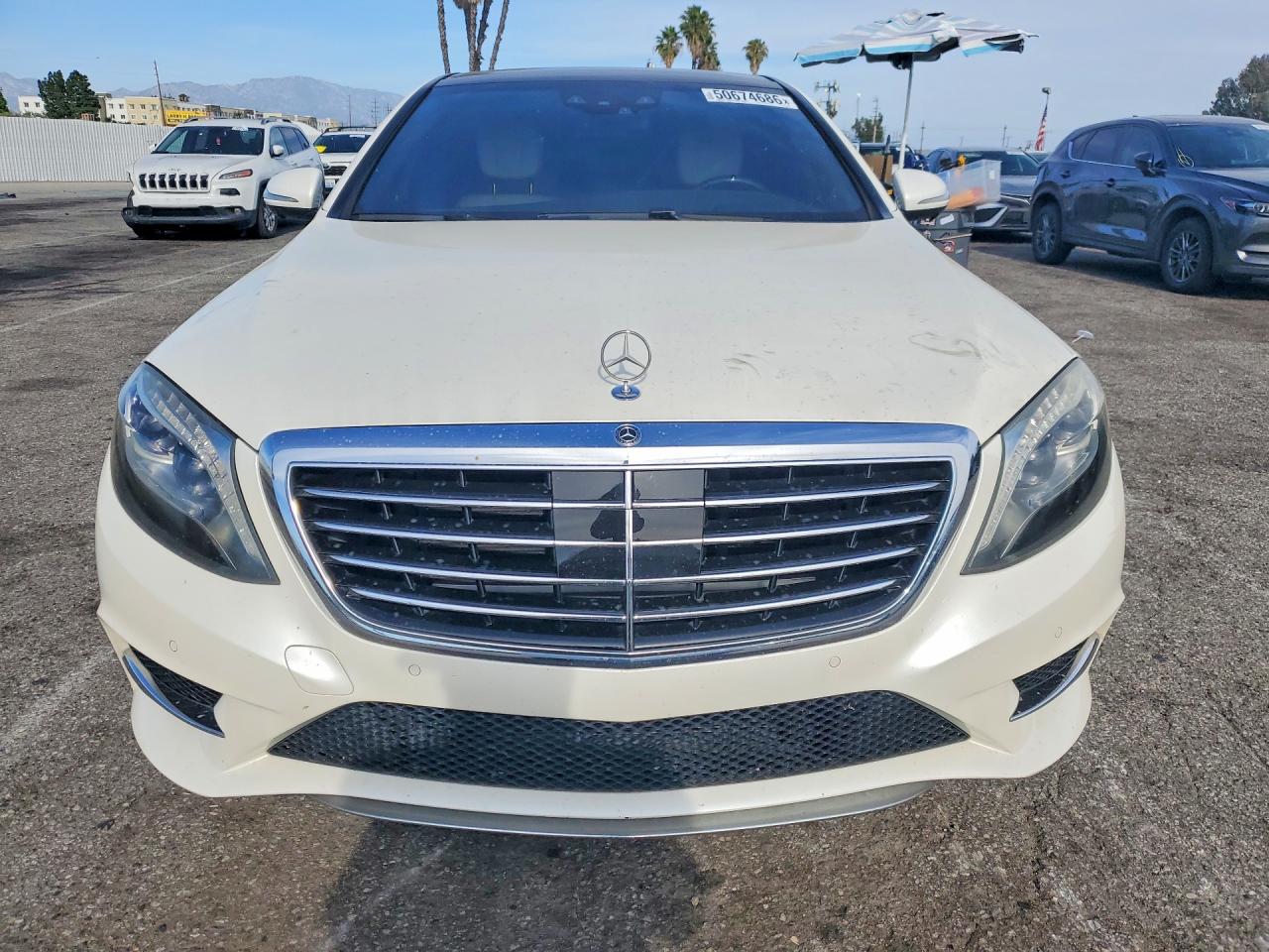 Mercedes-Benz S-Class 550