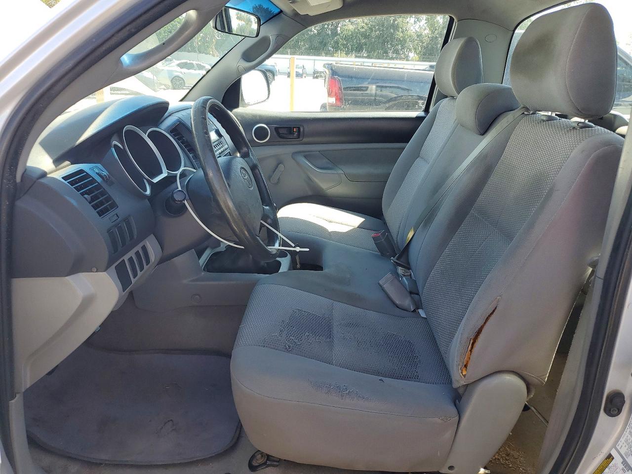 Toyota Tacoma Base