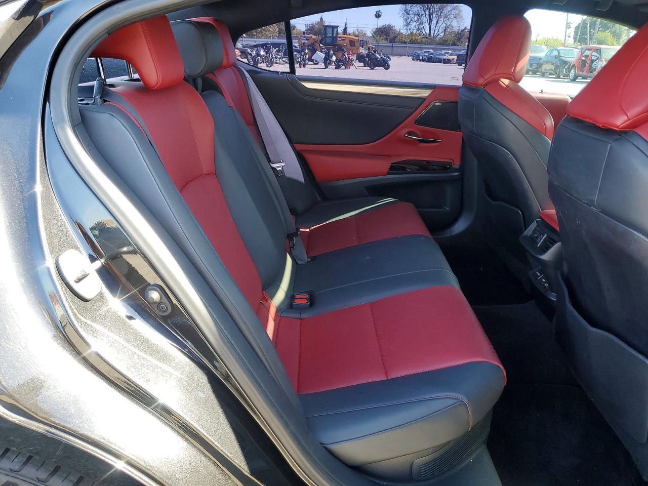 Lexus Es 300h F Sport Handling