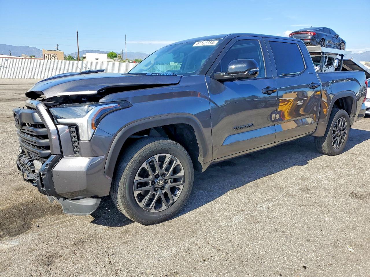 Salvage Toyota Tundra Image