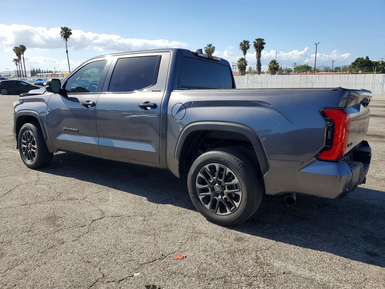 Toyota Tundra Limited Hv