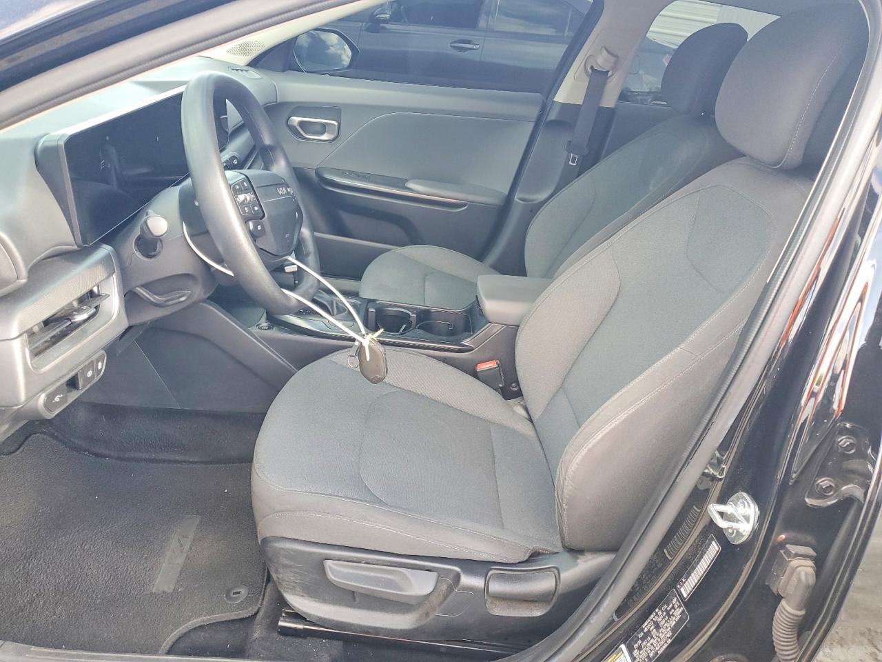 Kia K4 Lxs