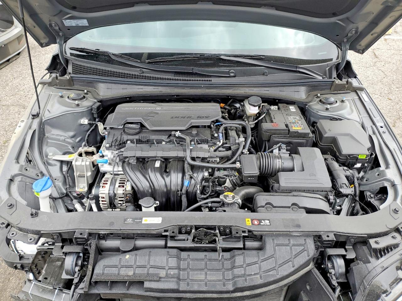 Hyundai ELANTRA Sel Sport