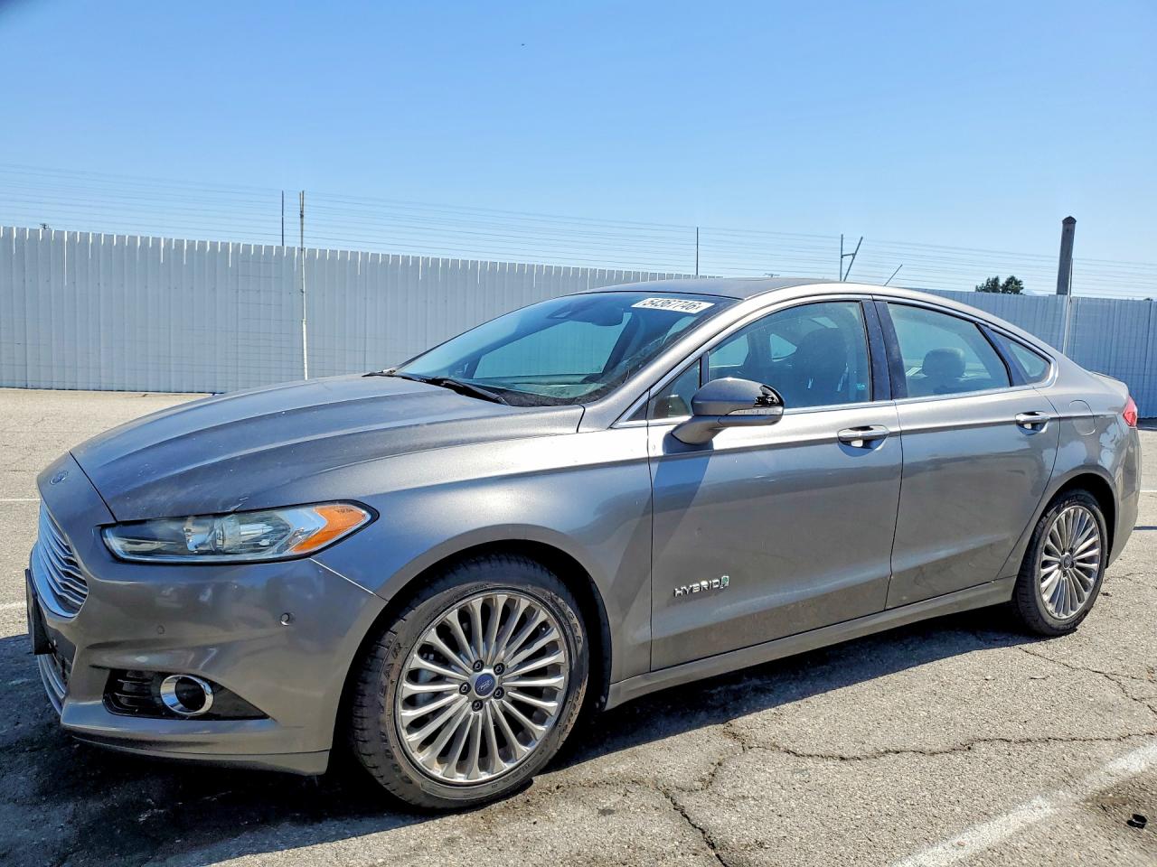 Salvage Ford Fusion Image