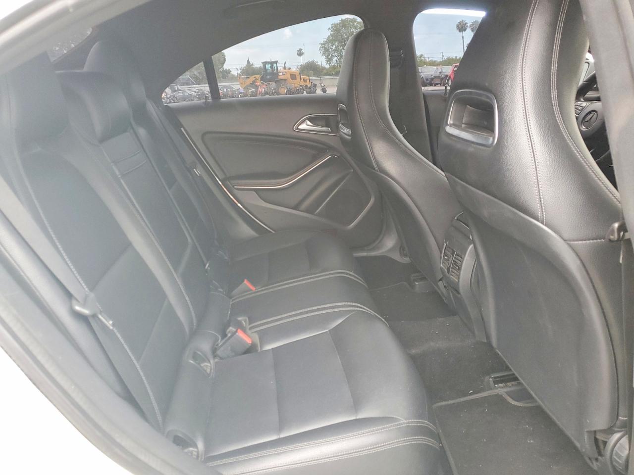 Mercedes-Benz Cla-class 250 4matic