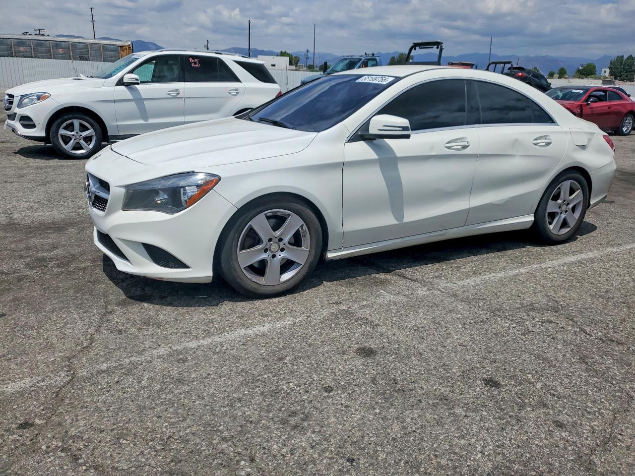 Salvage Mercedes-Benz Cla-class Image